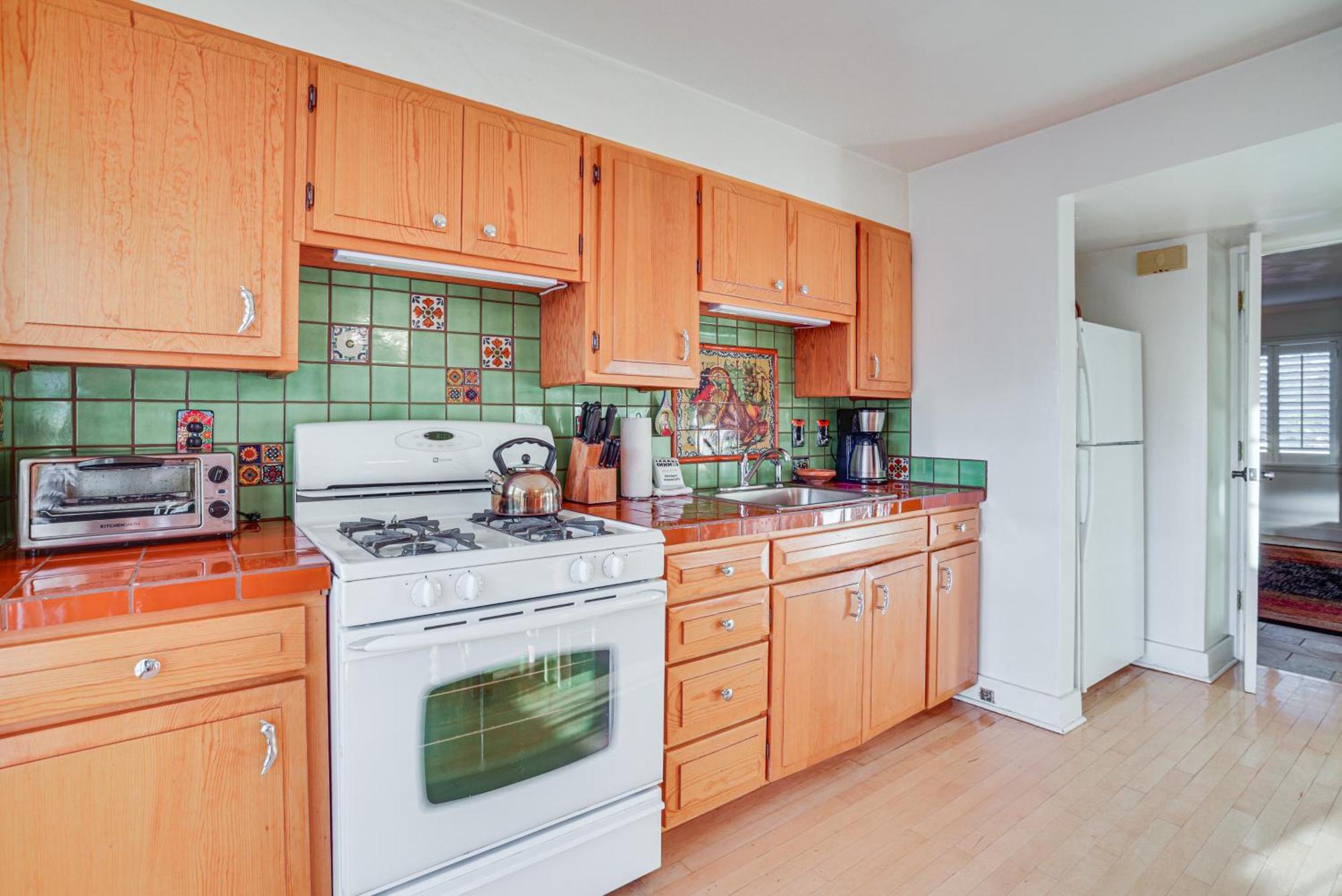 Walk To Plaza Historic Eastside Retreat *